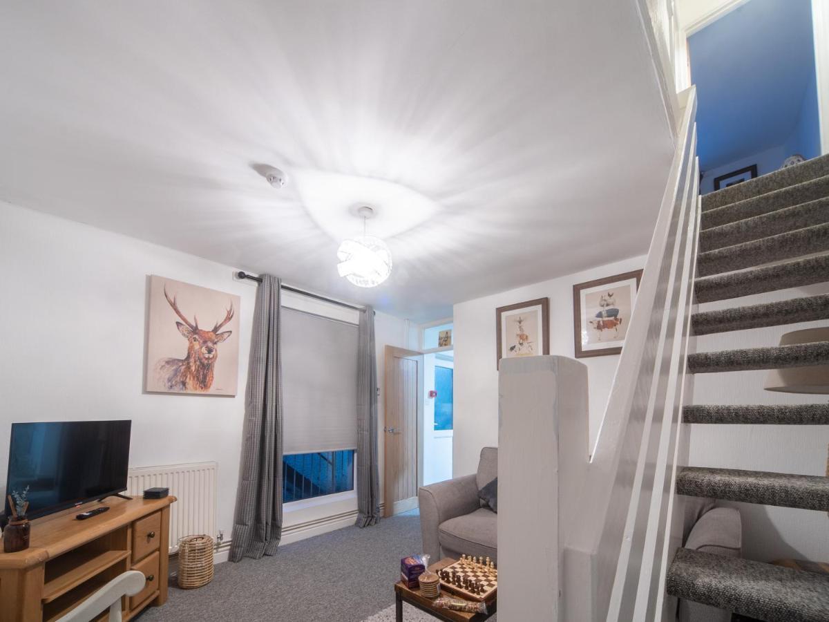 Castle View - Flat In Mumbles - Free Parking Apartment Oystermouth Exterior photo